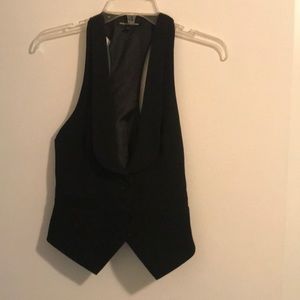 Black Express Vest